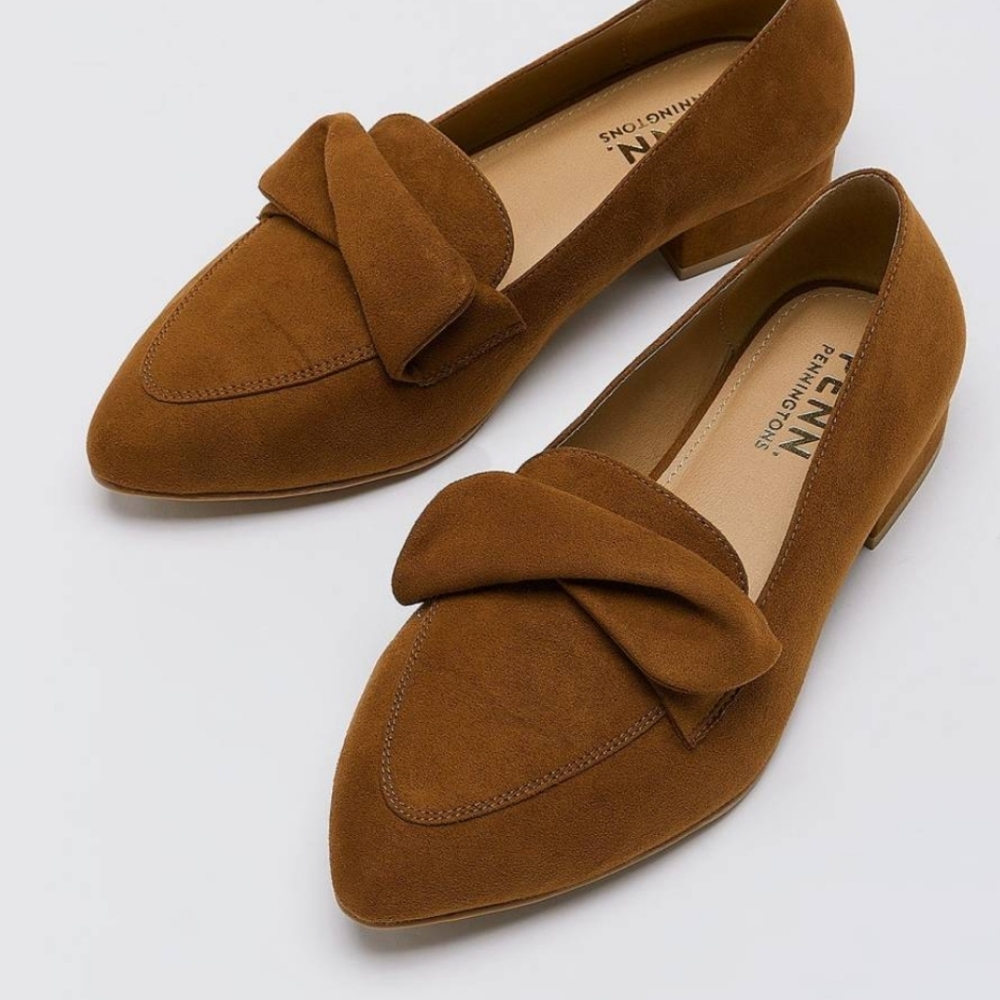 9ww Brown Suede Loafers with Bow by Penn